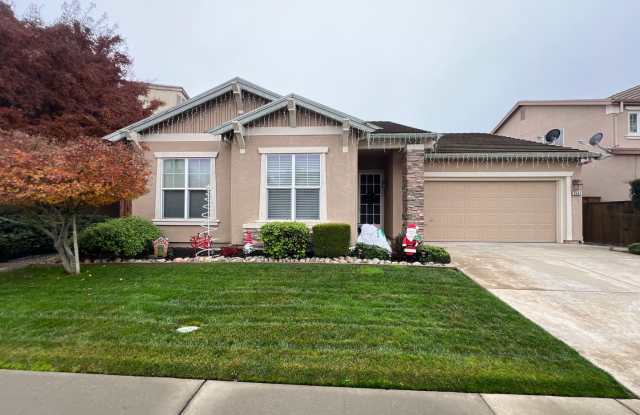 Cozy Single Story Home - 9492 East Park Drive, Elk Grove, CA 95624