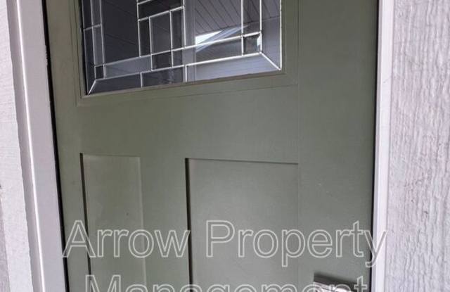 1215 North Claude Road Gallery 2