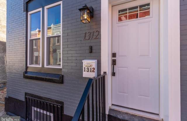 1312 W SELTZER ST photos photos