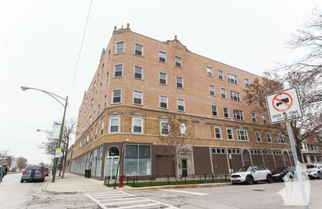 1545 West Glenlake Ave. photos photos