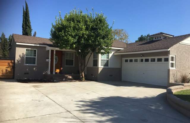 6212 Topeka Dr - 6212 Topeka Drive, Los Angeles, CA 91335