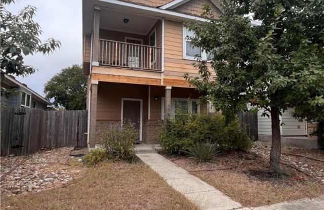 138 Preston Trail - 138 Preston Trail, San Marcos, TX 78666