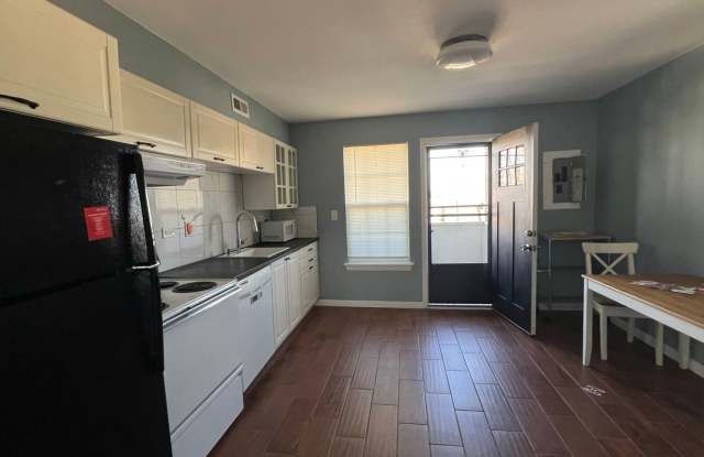 Convenient Denver 2-Bed Condo Near Walmart, Cherry Creek  I-25 photos photos