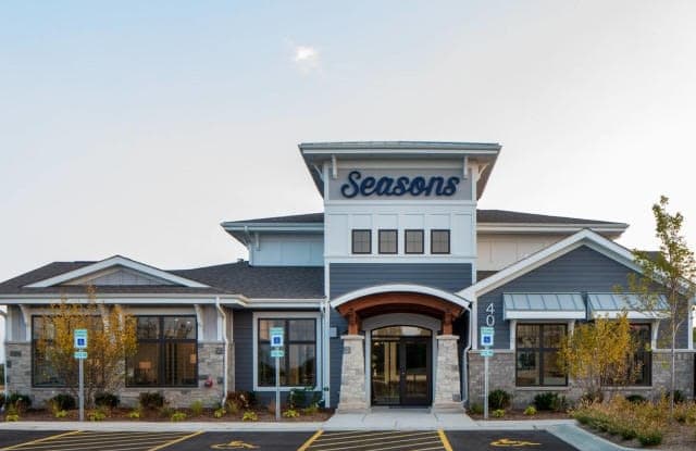 10906 Seasons Place Unit D21 - 10906 Seasons Place, Pleasant Prairie, WI 53158