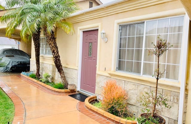 15510 Hayter Avenue - 15510 Hayter Avenue, Paramount, CA 90723