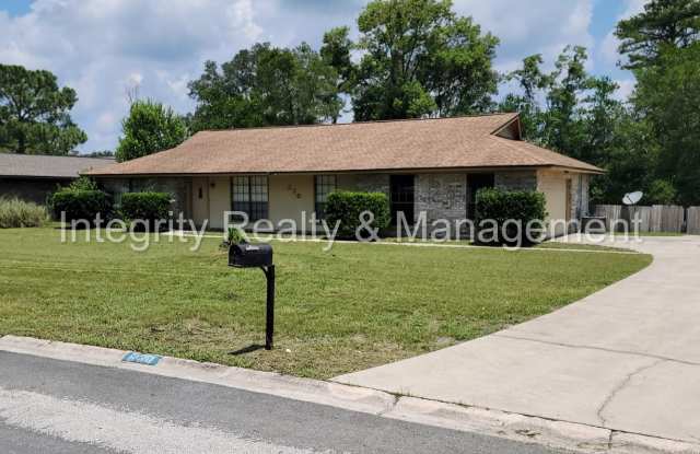 3BR/2BA single-story ranch-style home photos photos 3BR/2BA single-story ranch-style home photos photos