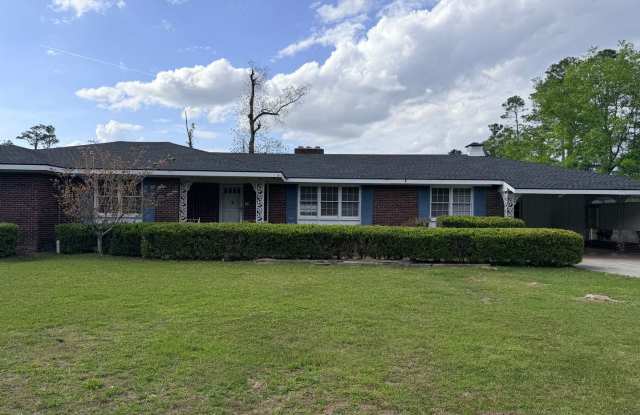 4BD/2B Home in Valdosta, GA photos photos