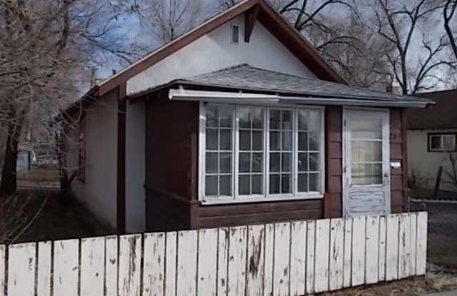 1 Bonus Room House close to Downtown photos photos