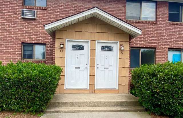 75 Lincoln Avenue - 75 Lincoln Avenue, Sayville, NY 11782