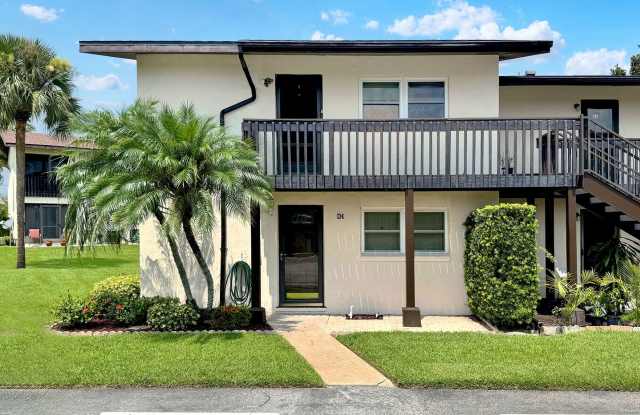 Delightful Two-Bedroom Condo in Winter Haven photos photos