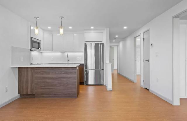 Charming 3 Bedroom- No Broker Fee photos photos