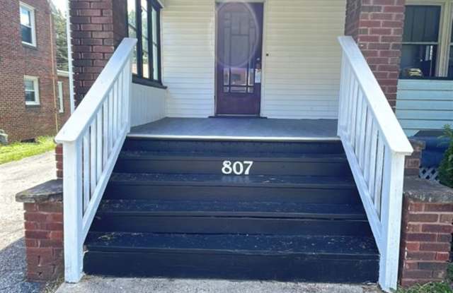 3 Bedroom 2 Car Detached Garage photos photos