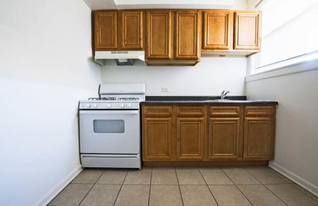 8056 S Drexel Ave photos photos