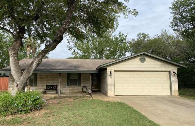 404 HIGH MEADOW DR photos photos