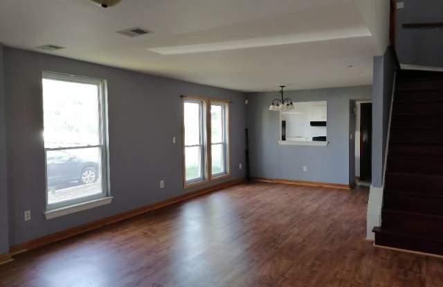 11806 Foal Ln Gallery 2