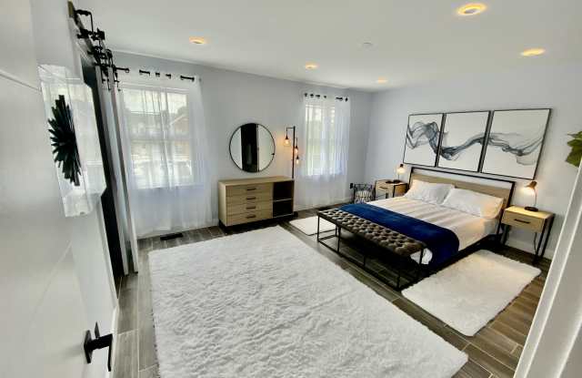120 Clemens Ct Gallery 2