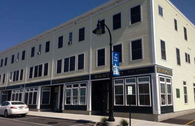 96 Ocean Street - 96 Ocean Street, South Portland, ME 04106