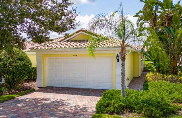 Deluxe Villa Lake view all Tile. 3 Bedrooms+2 Baths photos photos Deluxe Villa Lake view all Tile. 3 Bedrooms+2 Baths photos photos
