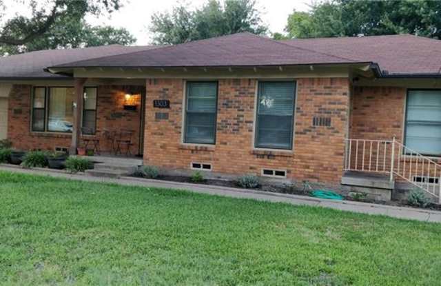 1303 Daisy Lane - 1303 Daisy Lane, Irving, TX 75061