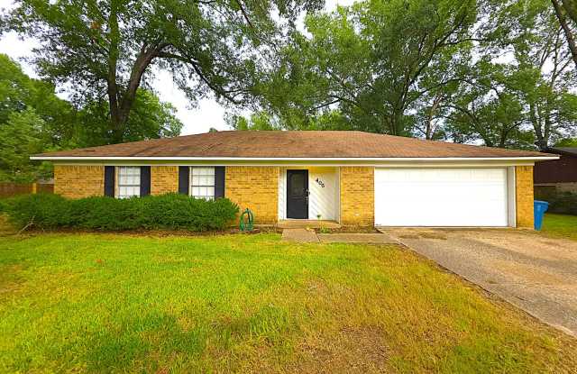Charming Home in the Heart of Whitehouse! Gallery 3