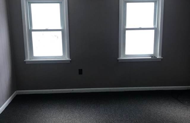 3 bedroom 1 bathroom Gallery 4