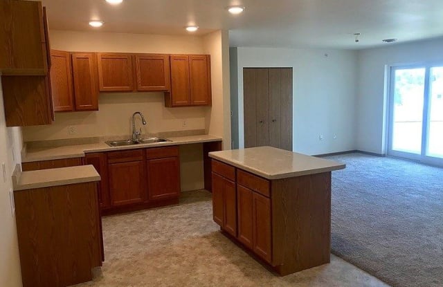 740 Northern Meadows Parkway - 740 Northern Meadows Parkway, Menomonie, WI 54751