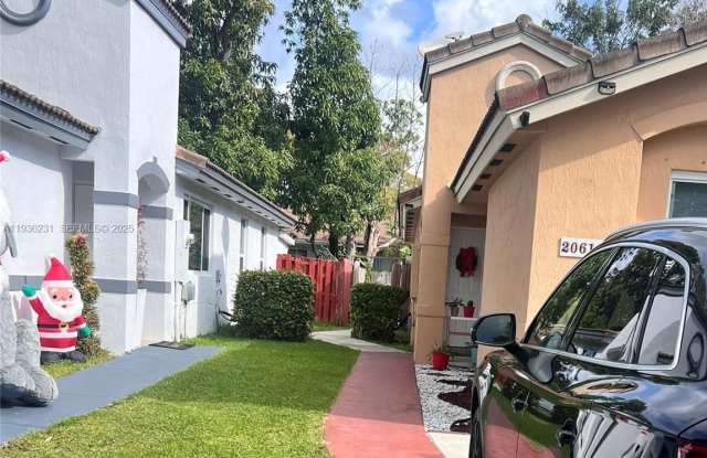 20613 SW 93rd Ave photos photos