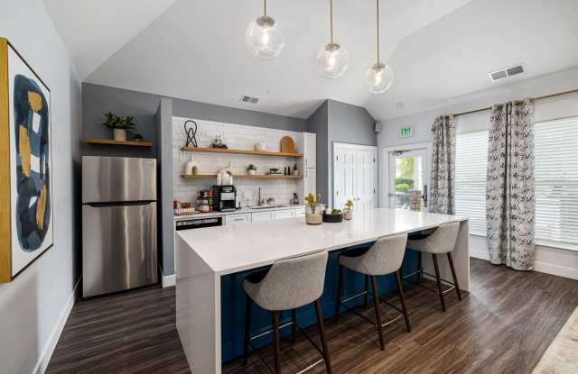 Fieldstone Apartment Homes Gallery 2
