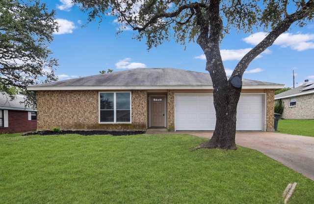 203 Bronc Dr photos photos