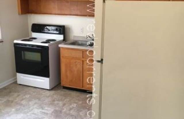 5909-5911 Buick Dr Gallery 3