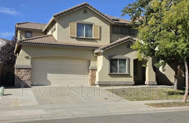2026 RICKENBACKER LANE Gallery 1