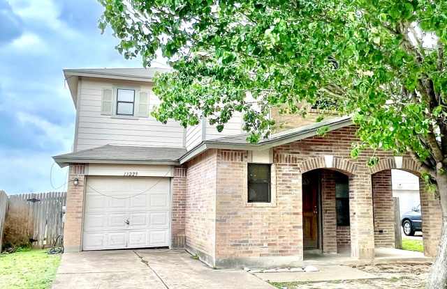 House in SE Austin Near Airport and Tesla! photos photos House in SE Austin Near Airport and Tesla! photos photos