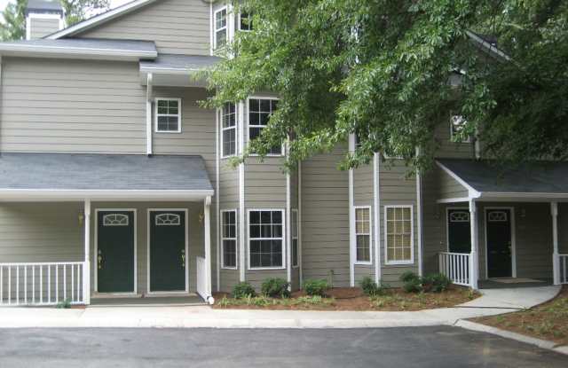 Great Townhome In Oak Grove - Easy Access to Emory  CDC photos photos