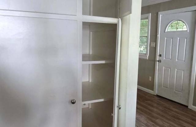 519 Choctaw Drive Gallery 4