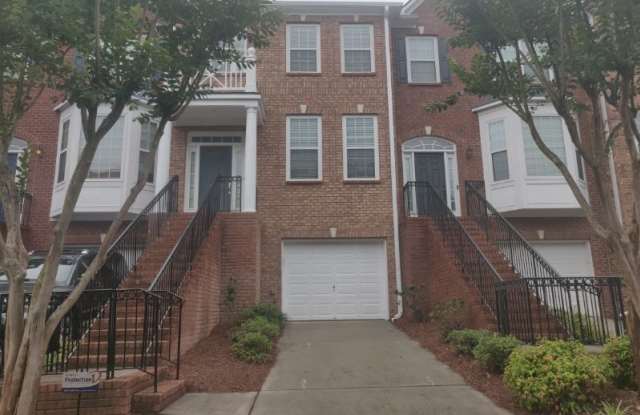 1704 Highlands View Dr - 1704 Highlands View Southeast, Smyrna, GA 30082