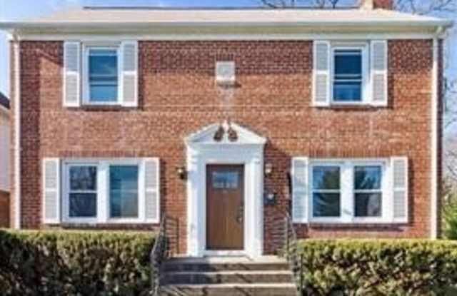 8 MANNAKEE Street photos photos