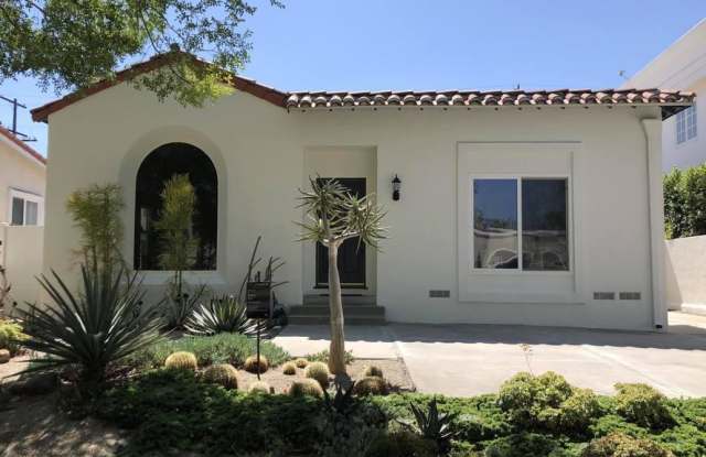 213 South ALMONT Drive - 213 South Almont Drive, Beverly Hills, CA 90211