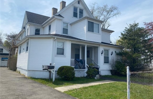 75 Waterbury Avenue - 75 Waterbury Avenue, Stamford, CT 06902