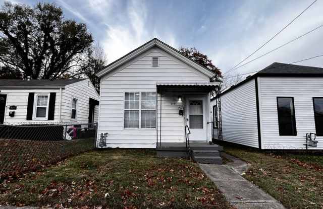 Charming 3 Bed and 1 Bath Home photos photos Charming 3 Bed and 1 Bath Home photos photos