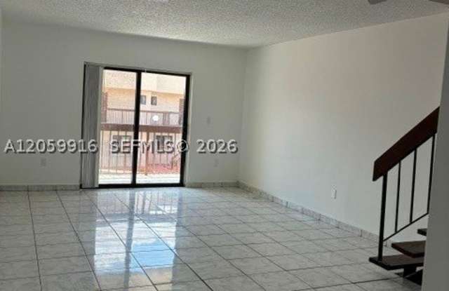 1121 SW 105th Ave photos photos
