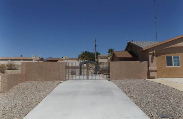 3 Bedroom - 2 Bath Pool Home photos photos