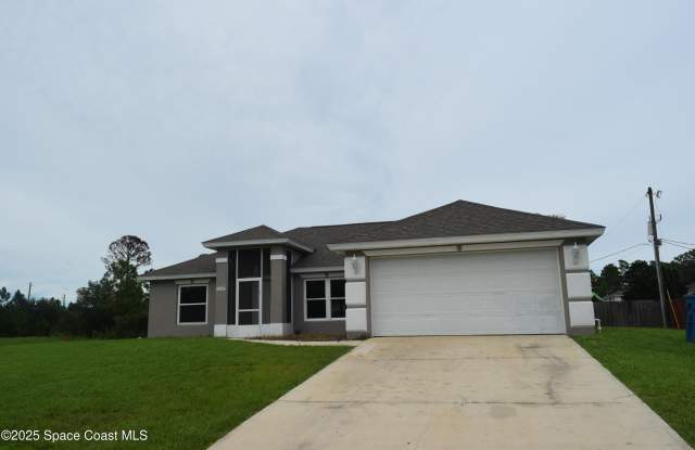 1375 Weiman Road SE photos photos