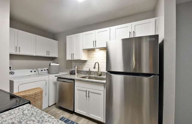 Arcadia Creekside Gallery 2
