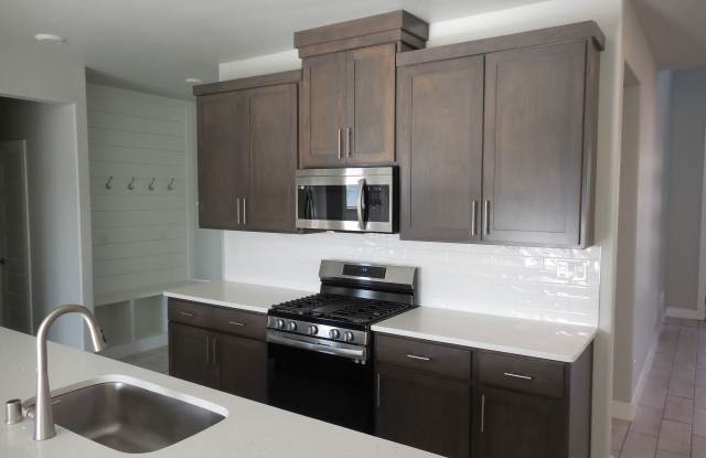 2245 Rocky Terrace Place Gallery 4