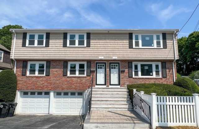 22 Chandler St unit: 2 photos photos