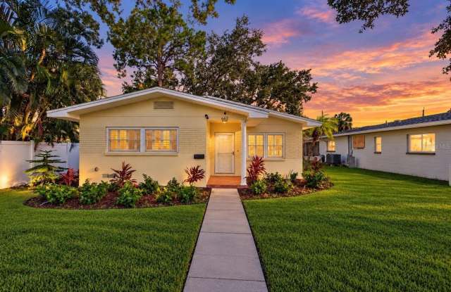 662 VILLAGRANDE Avenue S Gallery 1