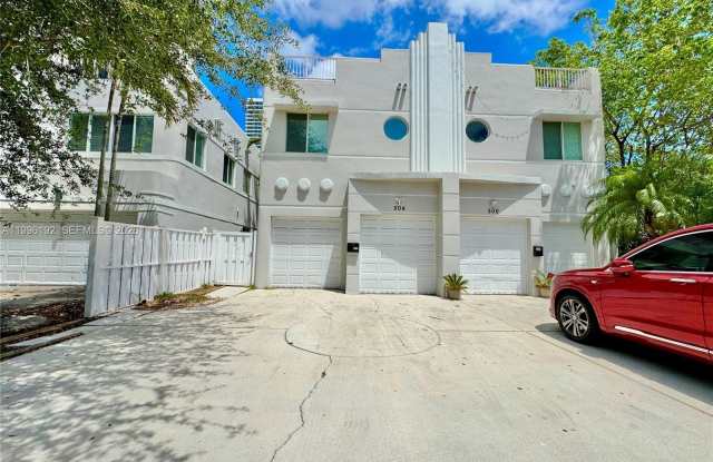 504 SW 4th Ave photos photos