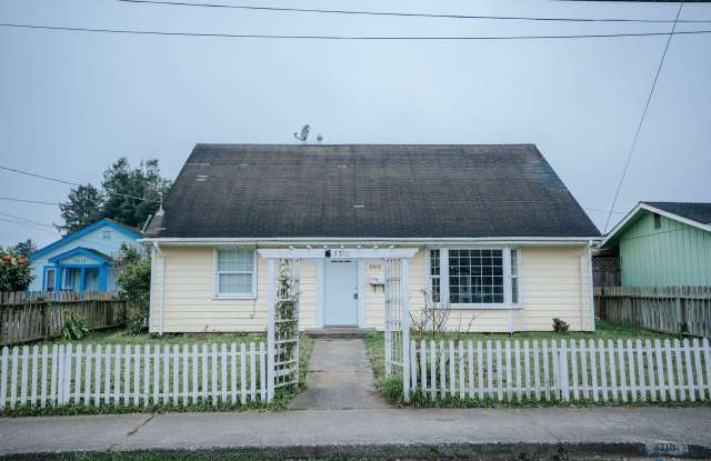 Spacious 4-bedroom, 2-bath single-family home located in a desirable Eureka neighborhood near Henderson Center. photos photos Spacious 4-bedroom, 2-bath single-family home located in a desirable Eureka neighborhood near Henderson Center. photos photos