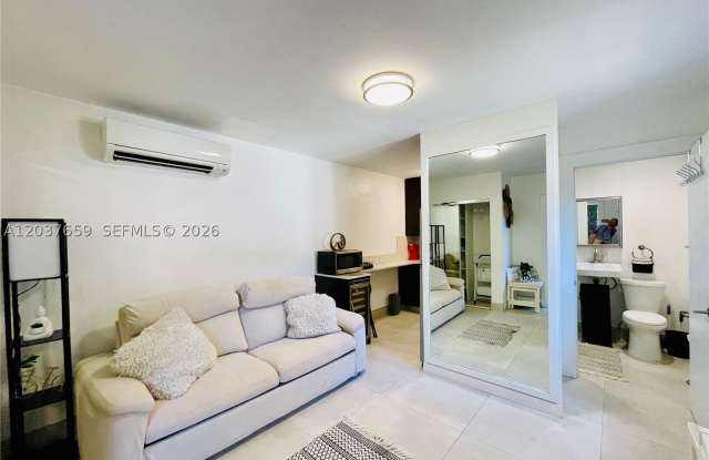 38 NW 52nd St photos photos