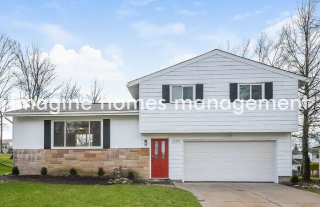 2388 Sherwin Drive - 2388 Sherwin Drive, Twinsburg, OH 44087